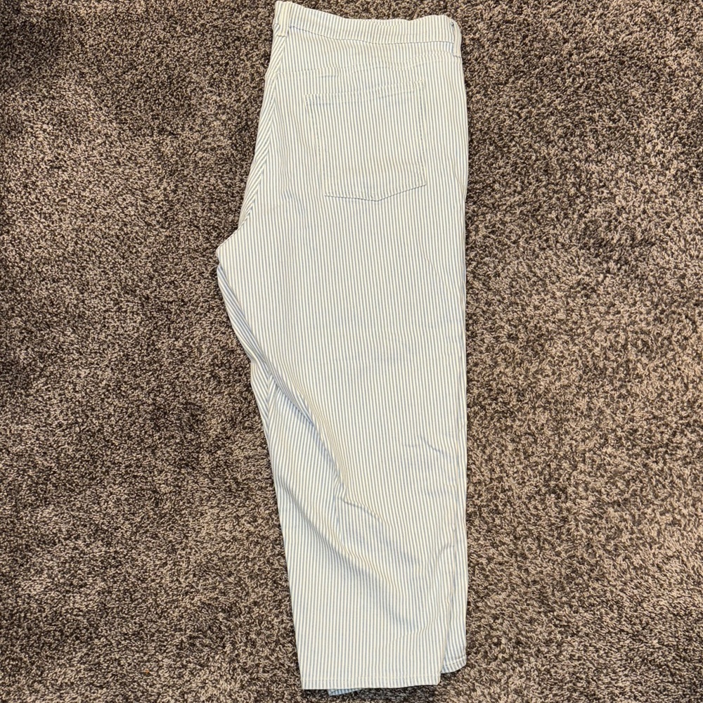 NEW OLD NAVY Striped White and Blue Pants/Jeans